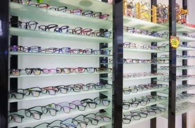 眼鏡店門可羅雀卻屹立不倒的背后秘密