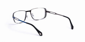 《死亡擱淺》限量聯名眼鏡開售，基哥、拔叔、托羅同款引領潮流